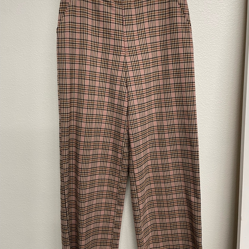 A Loves A Plaid Pants in Pink and Brown